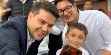 Nicolas Garcia Gobernador de Cundinamarca.