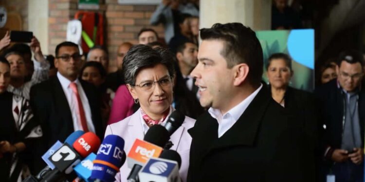 Nuevo gobernador Nicolas garcía y claudia López alcaldesa de Bogotá.