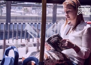 Una mujer en Transmilenio