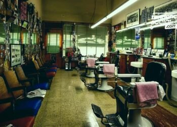 Centros comerciales y peluquerías no podrán abrir