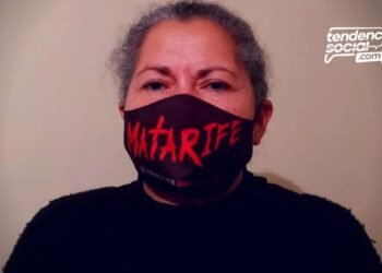 Madres de Soacha sacan tapabocas de la serie Matarife