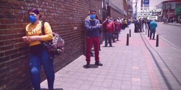 Alerta naranja y pico y cédula en Bogotá ¡Ni un tinto le cabe a los hospitales!