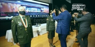 Nicolás García, celebró 129 años a la Policía Nacional, por el tiempo de ser creada, actos de condecoración por parte de la Gobernación.