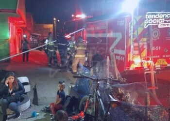 Todo sobre el incendio del barrio Caracolí en Soacha, hacia las 11:30 de la noche, el instituto Distrital de Gestión de Riesgos lo reportó.