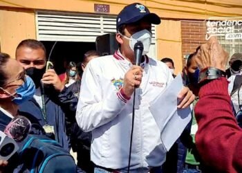 Saldarriaga responde Impuesto Predial Soacha