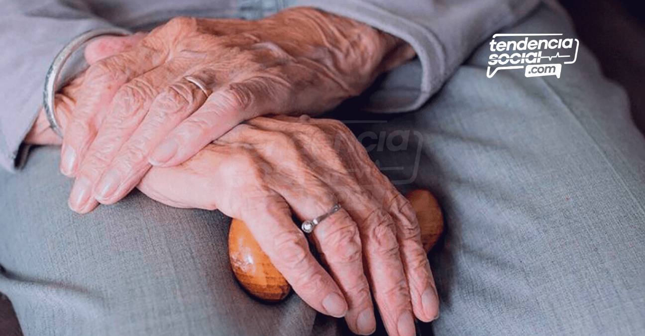 Estrategia de Salud, para que el adulto mayor logre la vacunación en casa u otros puntos del municipio con el apoyo de Colvax en Soacha.