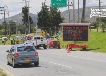 Hoy 914 mil vehículos viajan por las carreteras de Cundinamarca más que el 2019