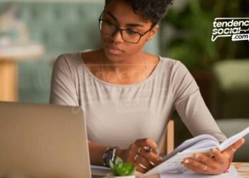 ¿Sin camello y sin plata? Mira las vacantes para trabajar desde casa