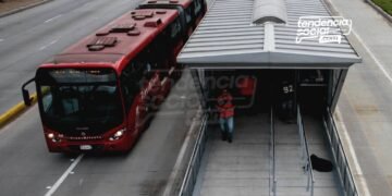 ¿Fin al caos? Más de 64.000 mil personas ya usan TransMilenio estación Terreros
