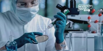 Cómo evoluciona la combinación de la vacuna para la tercera dosis en Colombia