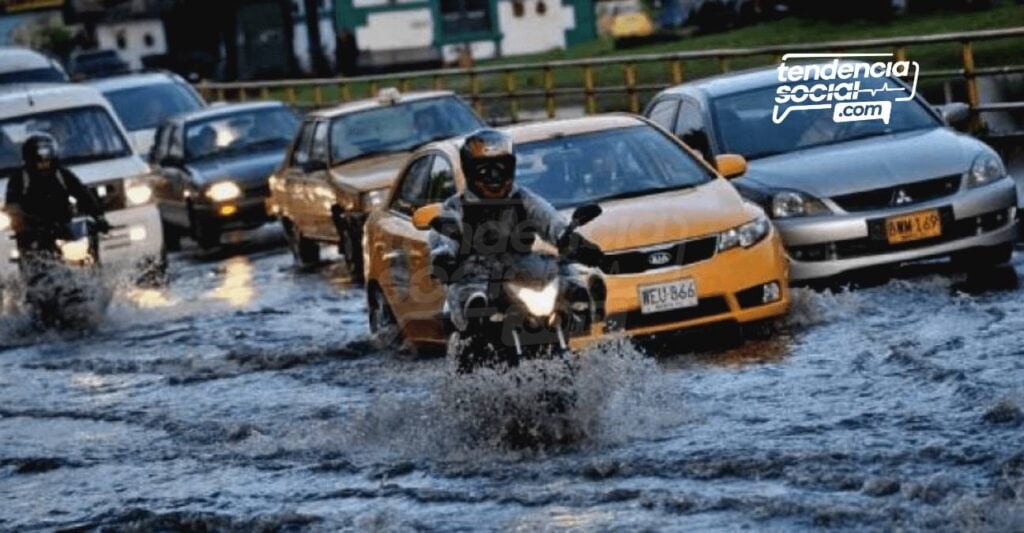 Por fuertes lluvias Cundinamarca entra en alerta ¡evita conducir de noche!