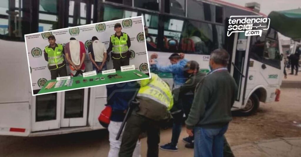 Así Policías agarran a ladrones en los buses en Soacha durante operativos ¡Por fin!