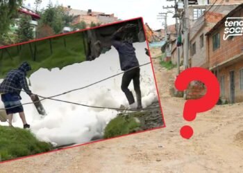 Aparece enorme espuma en calles de Soacha ¿por qué se da este fenómeno? te explicamos