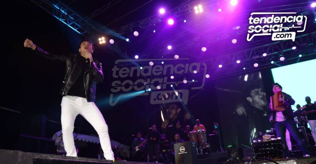 Silvestre Dangond cerró Festival Sol y Luna Soacha 2022 en concierto.